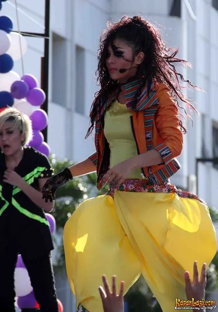 Foto Indah Dewi Pertiwi