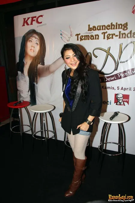 Foto Indah Dewi Pertiwi