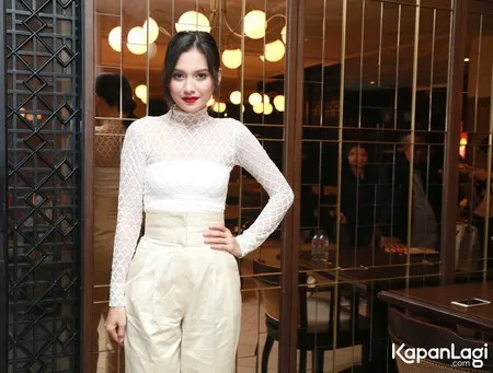 Foto Indah Permatasari