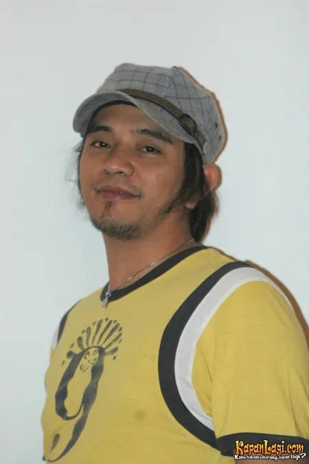 Foto Indra The Titans