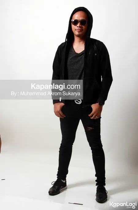 Foto Indra The Titans