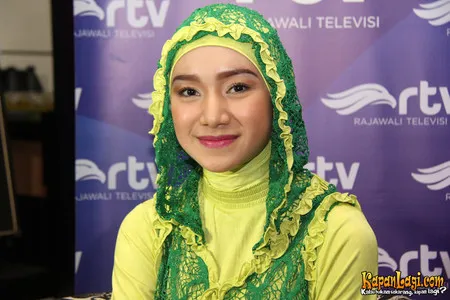 Foto Indri Giana