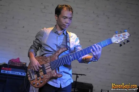 Foto Indro Hardjodikoro