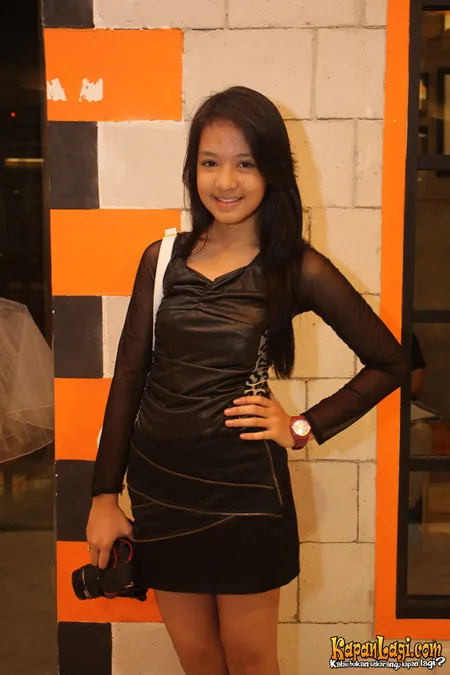 Foto Indry Annisa Azarini