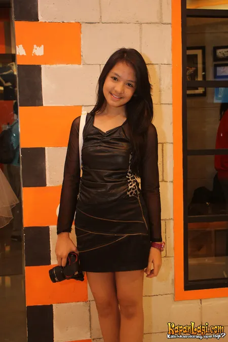 Foto Indry Annisa Azarini