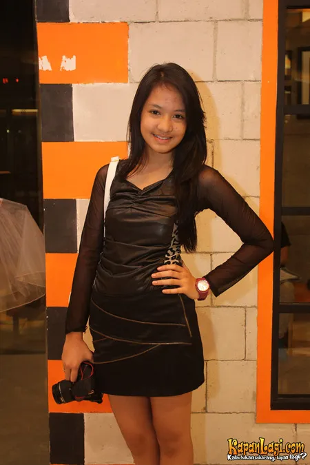 Foto Indry Annisa Azarini