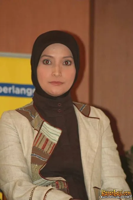 Foto Inneke Koesherawati