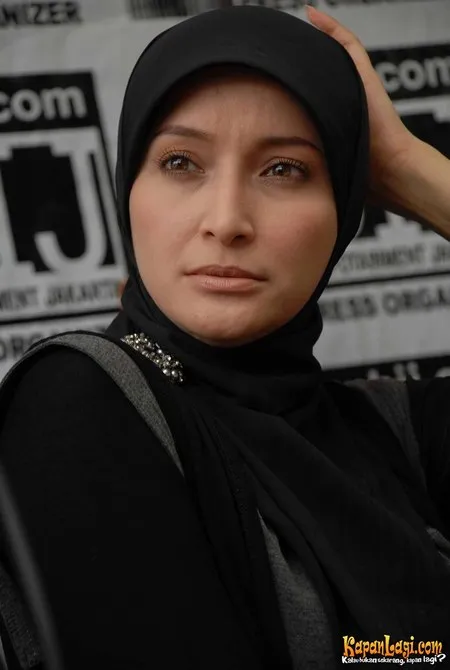 Foto Inneke Koesherawati