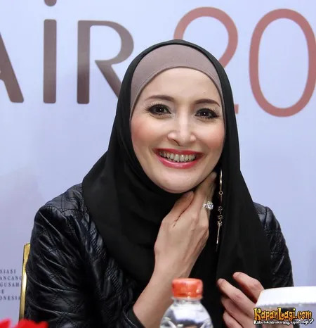 Foto Inneke Koesherawati