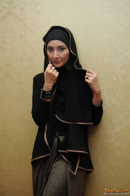 Foto Inneke Koesherawati