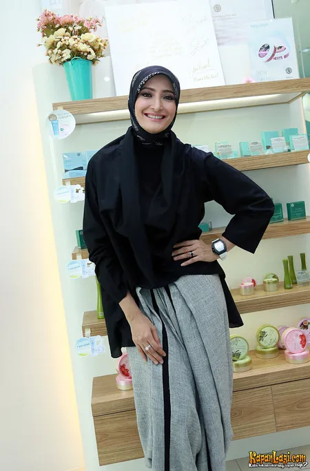 Foto Inneke Koesherawati