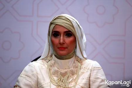 Foto Inneke Koesherawati