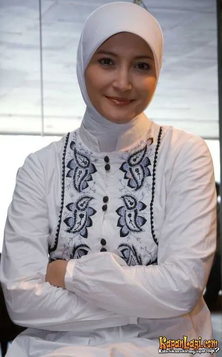 Foto Inneke Koesherawati