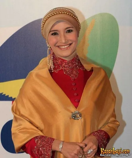 Foto Inneke Koesherawati