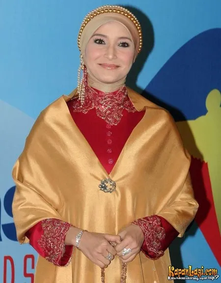 Foto Inneke Koesherawati