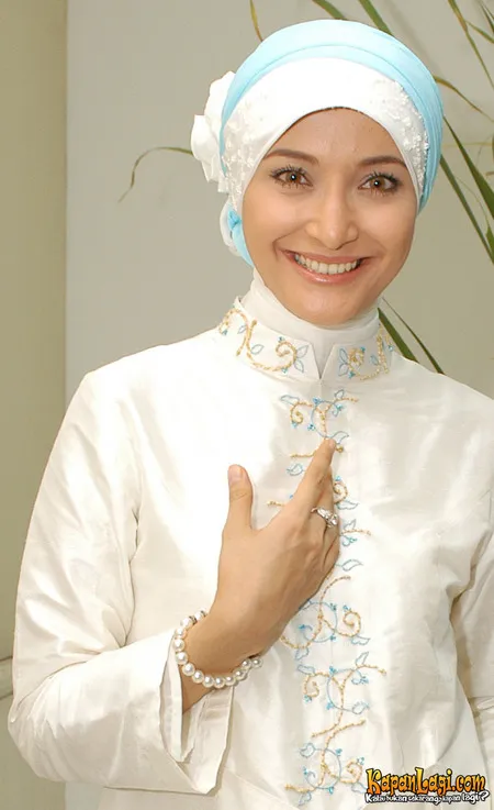 Foto Inneke Koesherawati