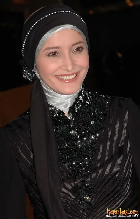 Foto Inneke Koesherawati
