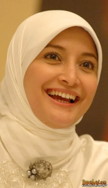 Foto Inneke Koesherawati
