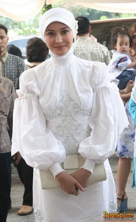 Foto Inneke Koesherawati