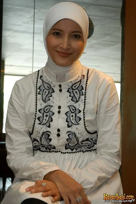 Foto Inneke Koesherawati