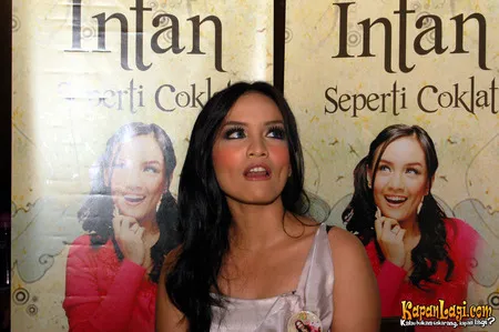 Foto Intan Nuraini