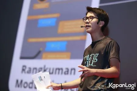 Foto Iqbaal Dhiafakhri Ramadhan