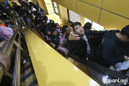 Foto Iqbaal Ramadhan