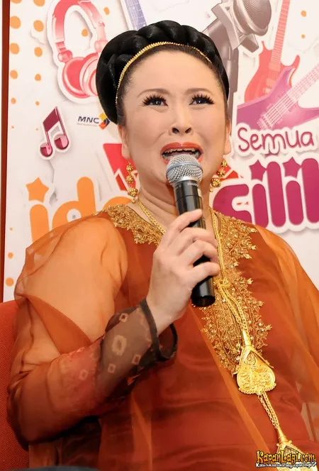 Foto Ira Maya Sopha