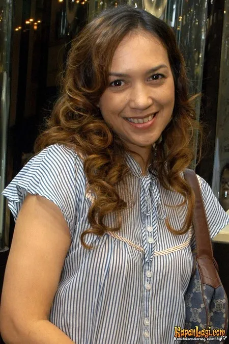 Foto Ira Wibowo