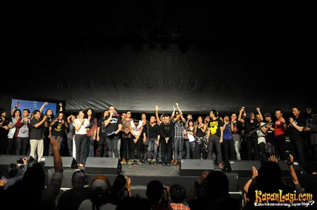 Foto Ireng Maulana