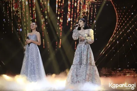 Foto Isyana Sarasvati