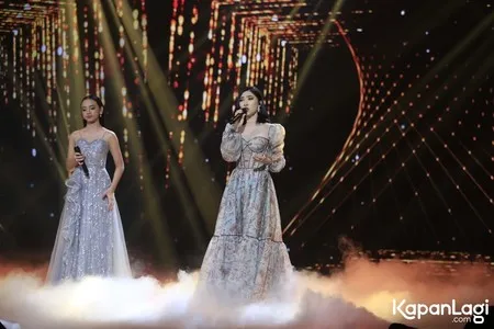 Foto Isyana Sarasvati