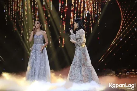 Foto Isyana Sarasvati