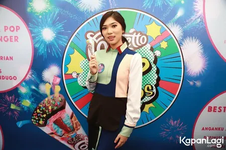 Foto Isyana Sarasvati