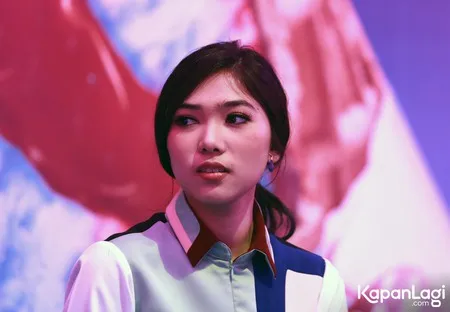 Foto Isyana Sarasvati
