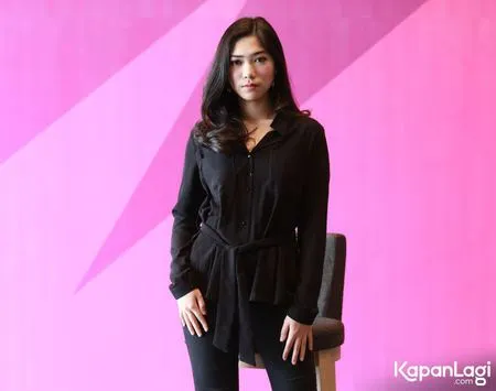 Foto Isyana Sarasvati