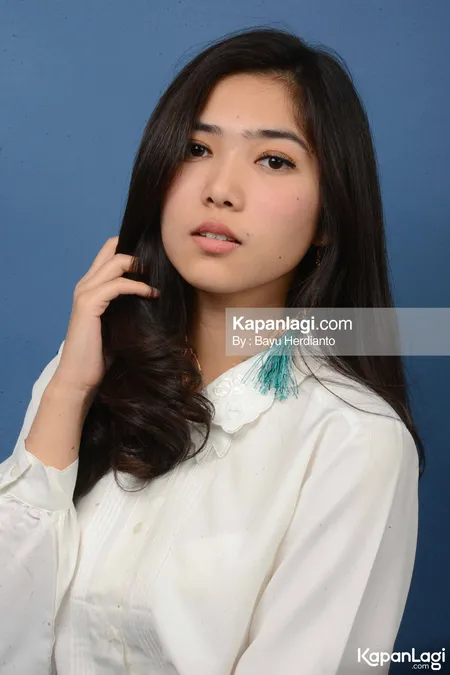 Foto Isyana Sarasvati