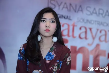 Foto Isyana Sarasvati