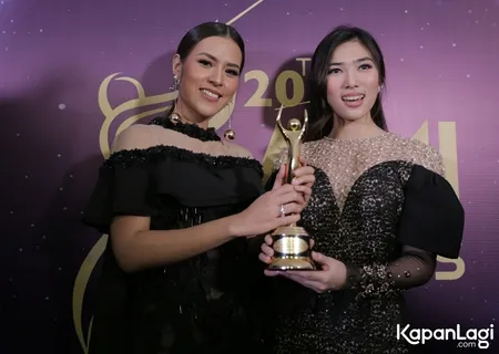 Foto Isyana Sarasvati