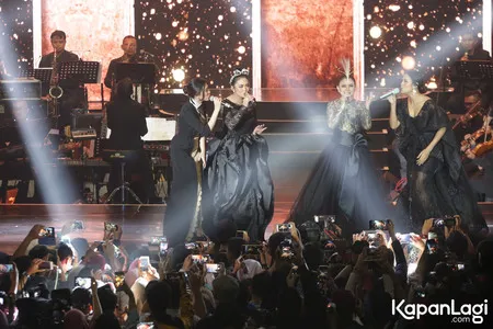 Foto Isyana Sarasvati