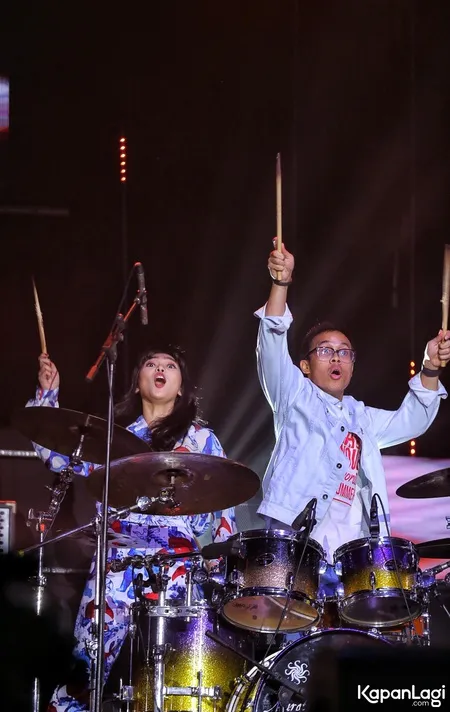 Foto Isyana Sarasvati