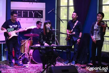 Foto Ita Purnamasari