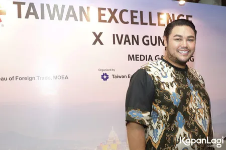 Foto Ivan Gunawan