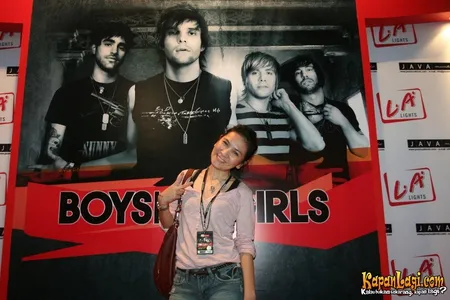 Foto Jennifer Arnelita