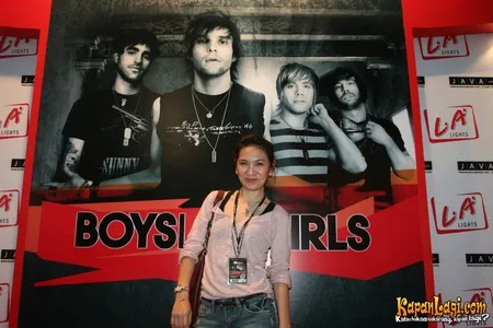 Foto Jennifer Arnelita