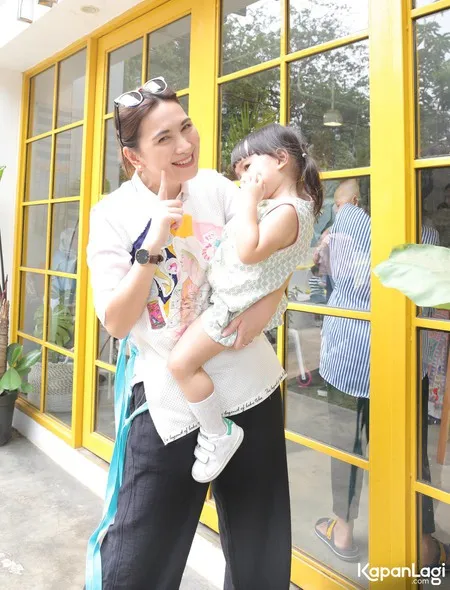 Foto Jennifer Arnelita