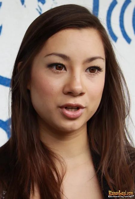 Foto Jennifer Bachdim