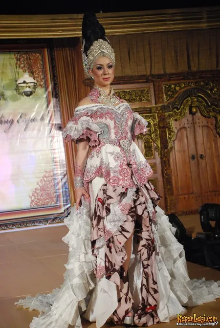 Foto Jennifer Bachdim