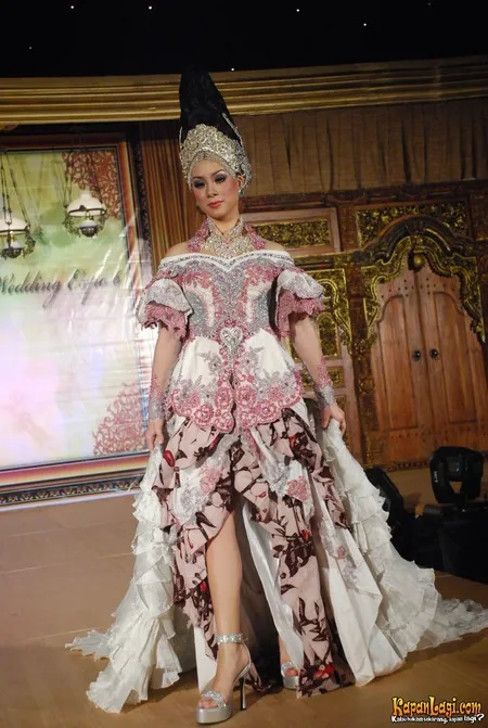 Foto Jennifer Bachdim