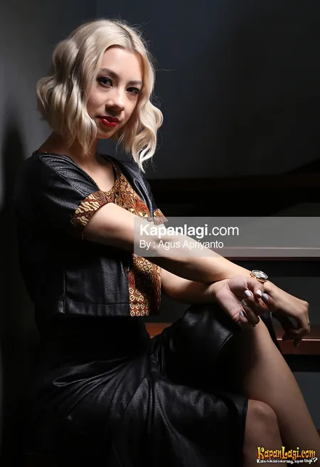 Foto Jennifer Bachdim. Nomor Foto: 261